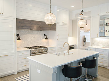 Residencia familiar con cocina americana